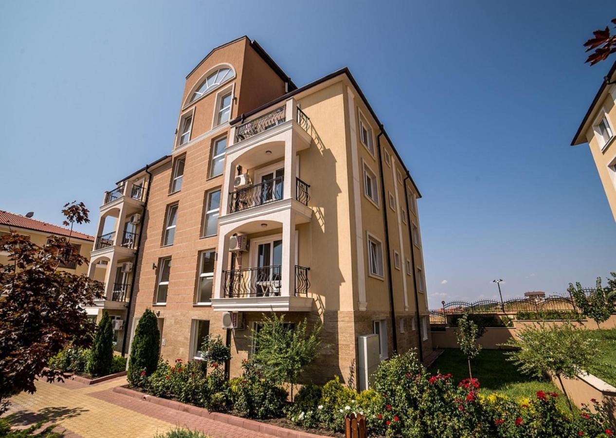 Macon Residence Wellness & Spa Sveti Vlas Exterior foto